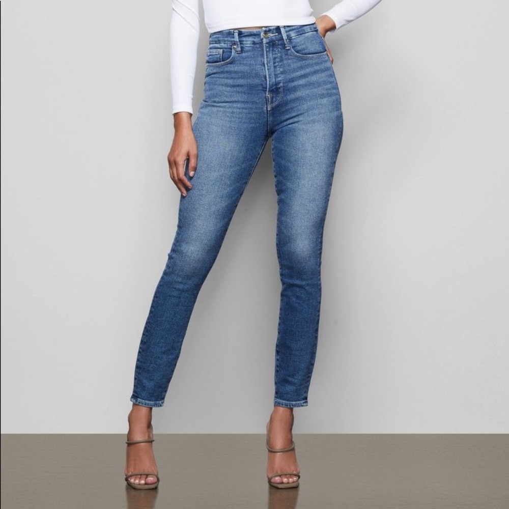 Good American Good Curve Skinny Jeans